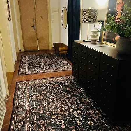 Apartmán Vinohrady Art & Luxury Apartment *