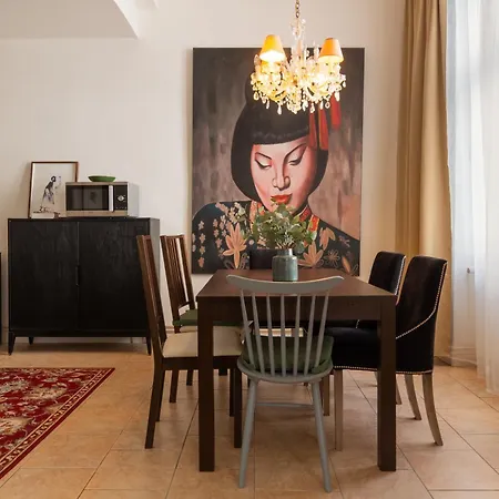 Daire Vinohrady Art & Luxury Prag